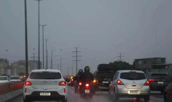 Chuva chega ao interior do Nordeste depois de seca prolongada