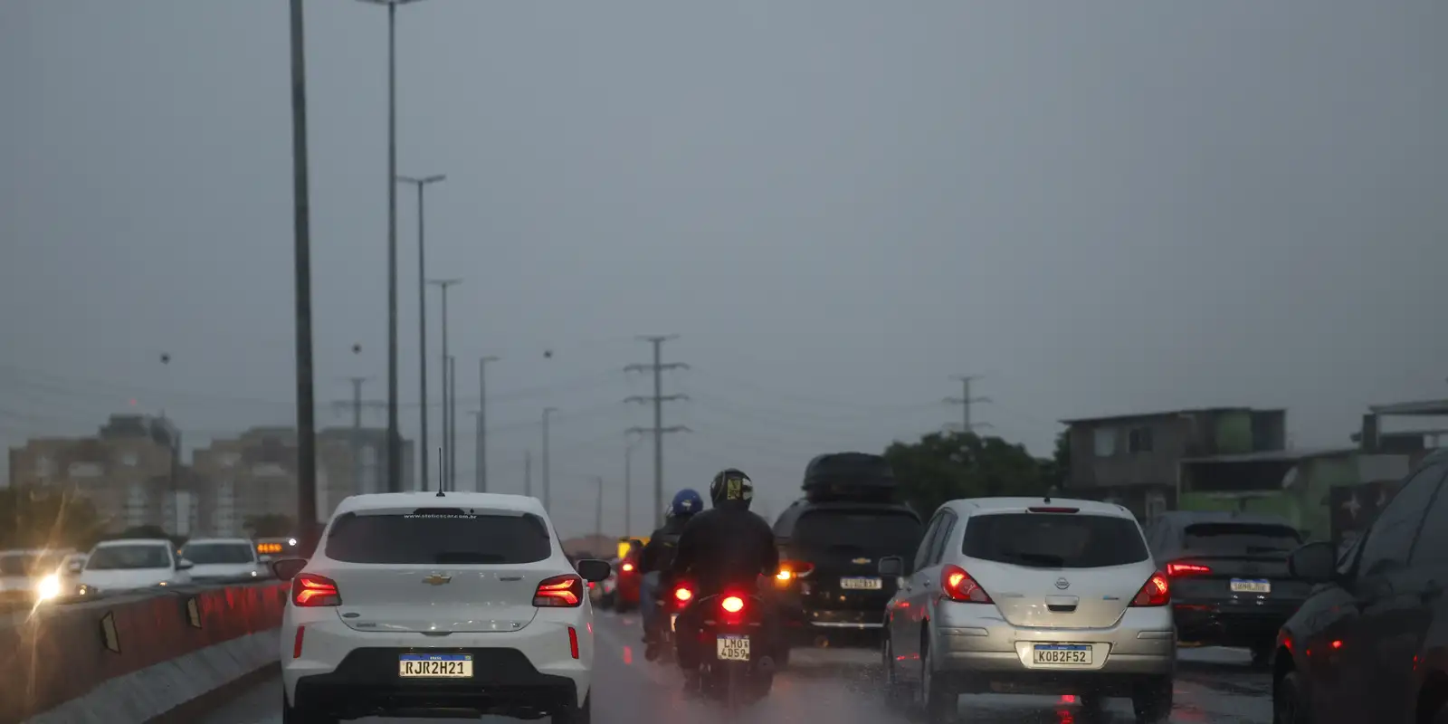 Chuva chega ao interior do Nordeste depois de seca prolongada