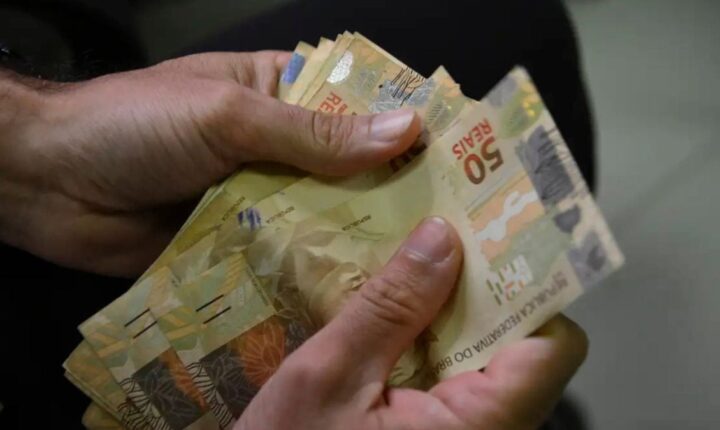 Governo autoriza R$ 200 milhões para linha de crédito do Fies