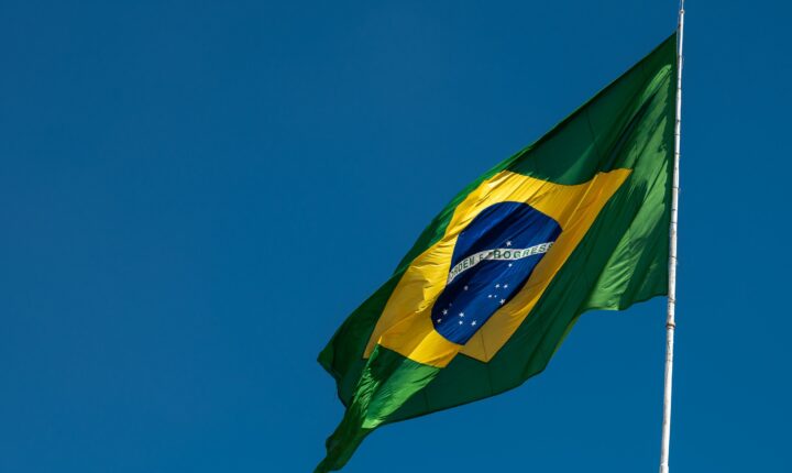 Datafolha: 43% estão otimistas com o Brasil e 37%, pessimistas a duas semanas das eleições