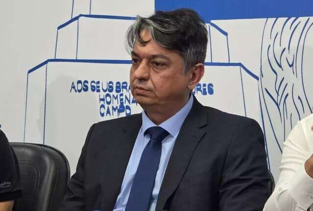 Erros de gestão não podem ser repassados à tarifa do ônibus, diz interventor