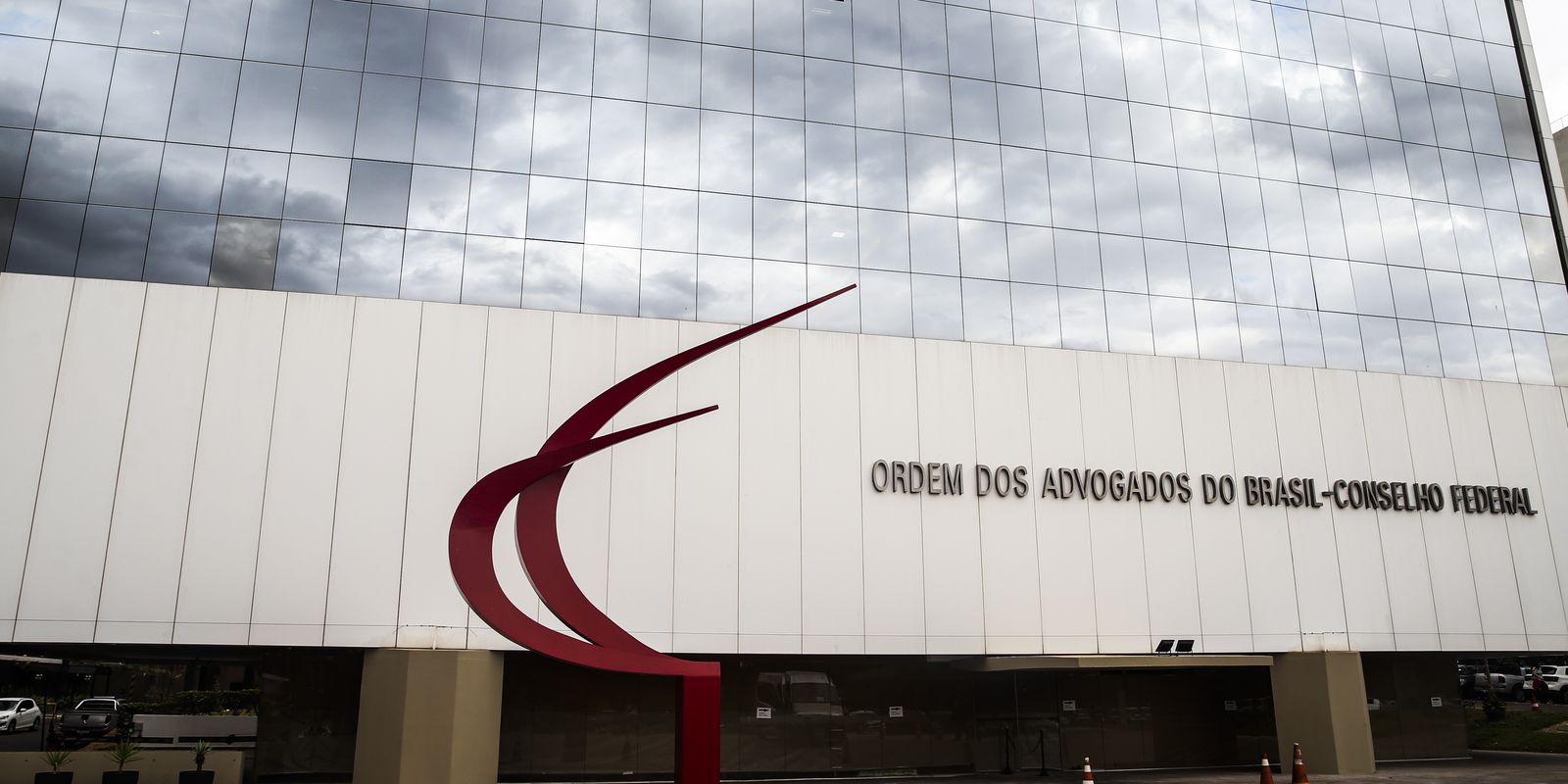 Lei que amplia cargos da diretoria da OAB é sancionada pelo presidente em exercício