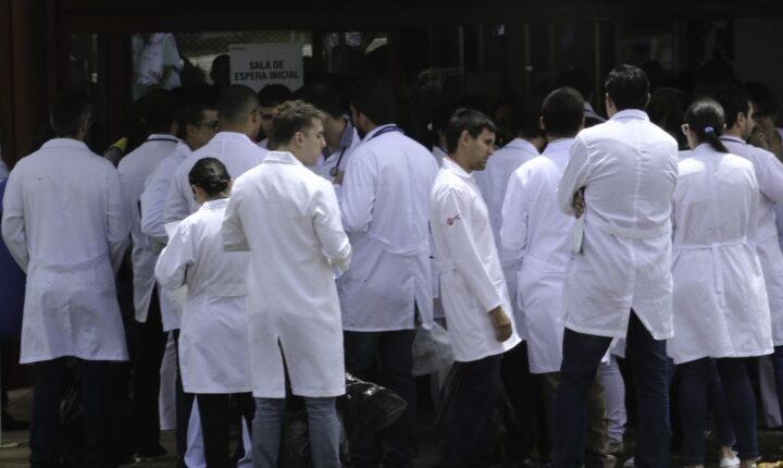 Prazo para recursos do Enamed 2026 e Revalida 2026/2 termina nesta quinta-feira
