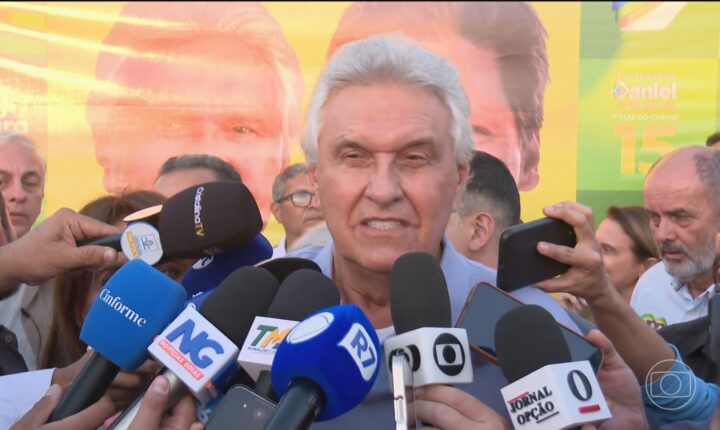 Caiado diz que Vorcaro comprou Lula e Flávio Bolsonaro durante sabatina de campanha
