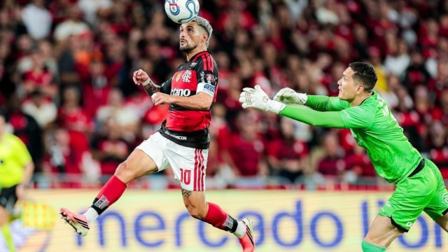 Flamengo leva susto, empata com Del Valle e vai à semifinal da Libertadores