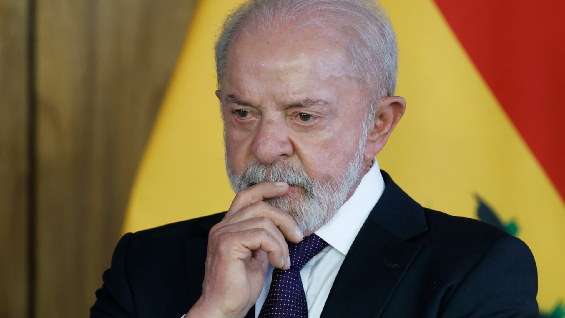 Congresso não deve ficar com 50% do Orçamento da União, diz Lula