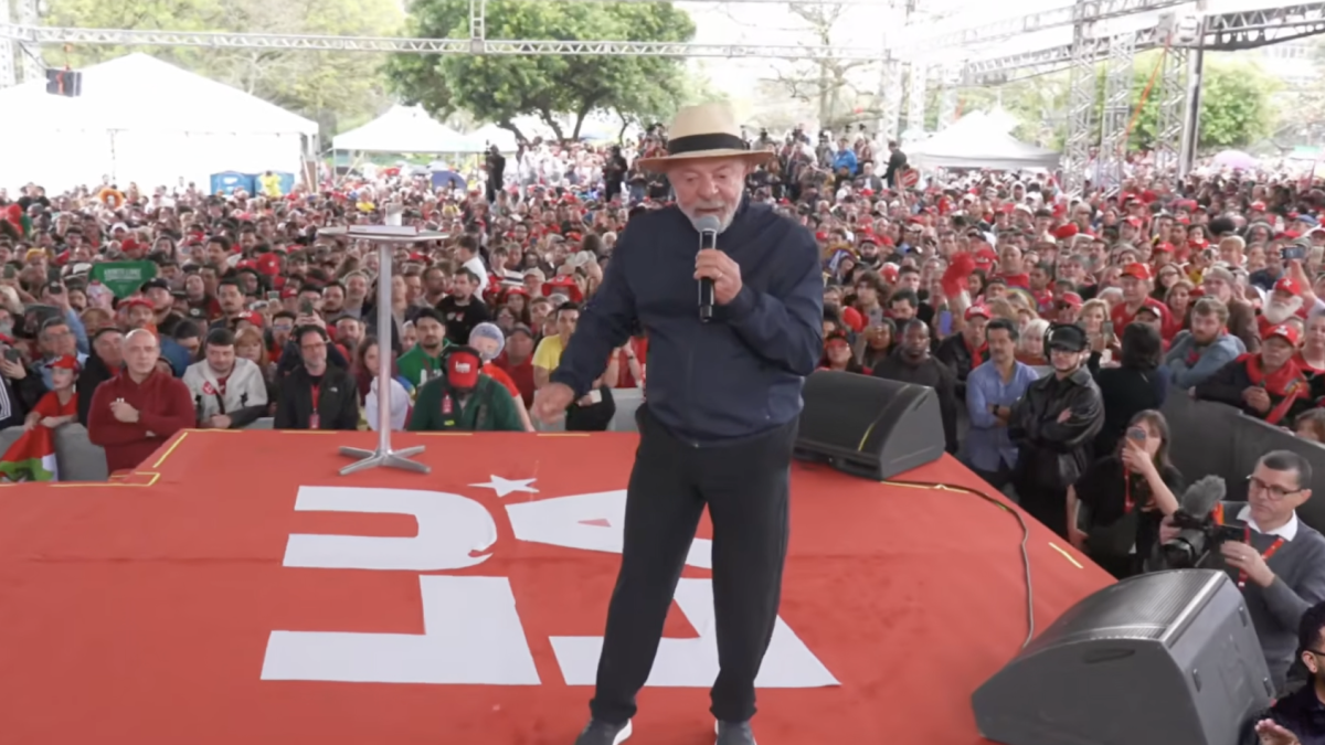 Em Santa Catarina, Lula reforça promessa de acabar com as bets