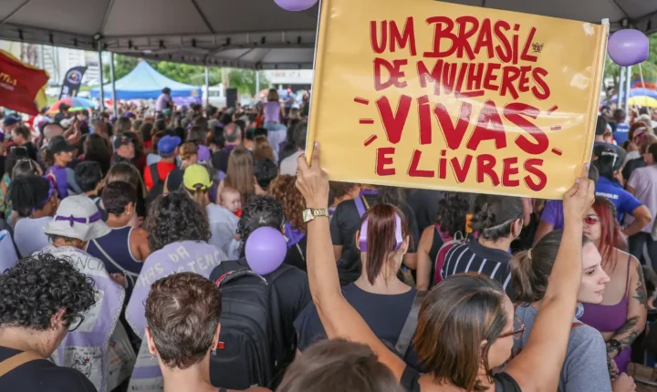 Casos de violência política de gênero crescem 11 vezes em 4 anos no Brasil