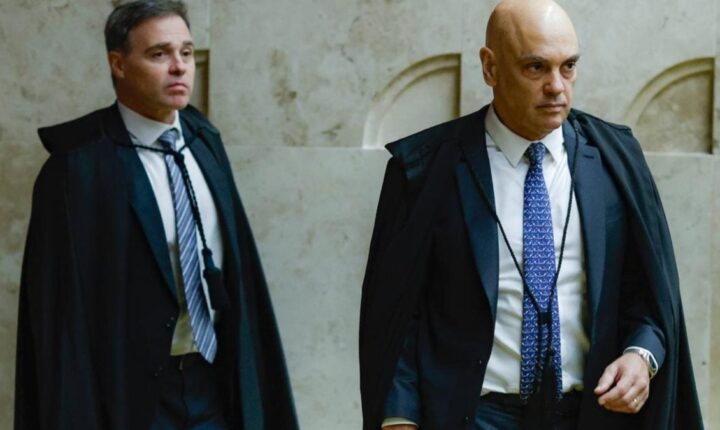 Mendonça age para proteger “determinado grupo político”, diz Moraes