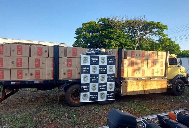 Polícia Civil apreende caminhão carregado com cigarros contrabandeados na zona rural de Eldorado