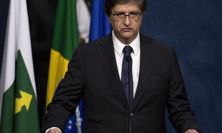 Conselho Superior do MPF rejeita abertura de inquérito contra Paulo Gonet