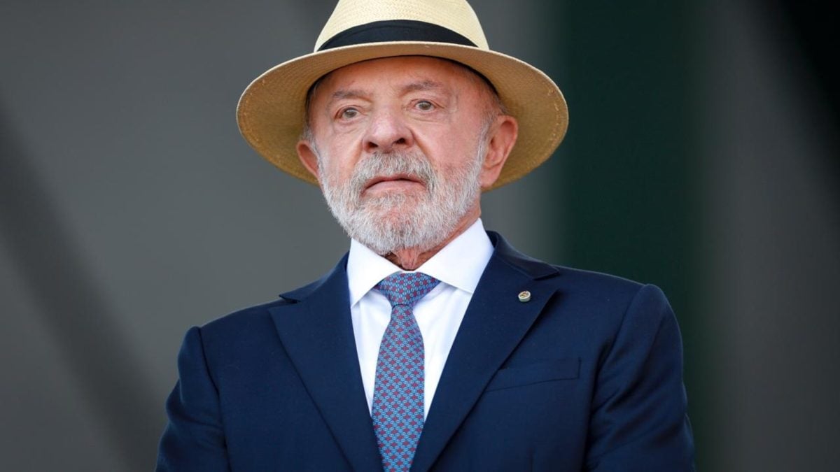 Lula aumenta Bolsa Família para R$ 691 a 17 dias do 1º turno