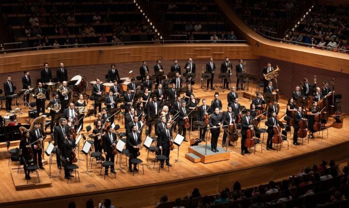 Rádio MEC transmite neste domingo concerto da Orquestra Filarmônica de MG