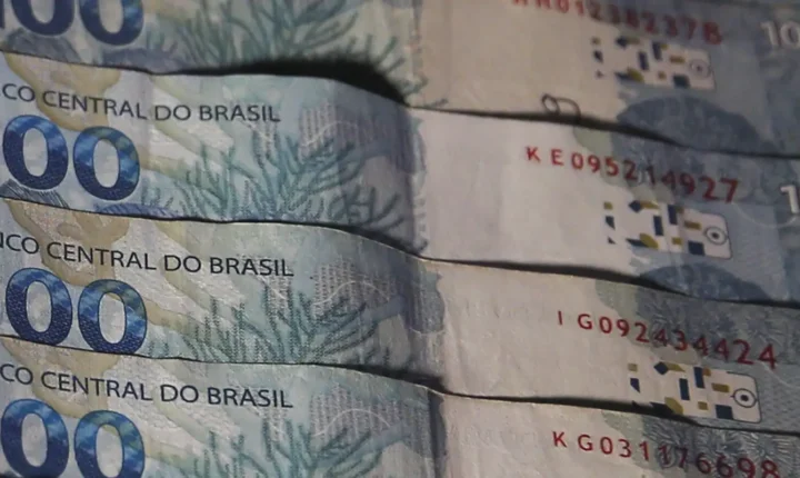 Contas públicas registram déficit primário de R$ 10 bilhões em agosto