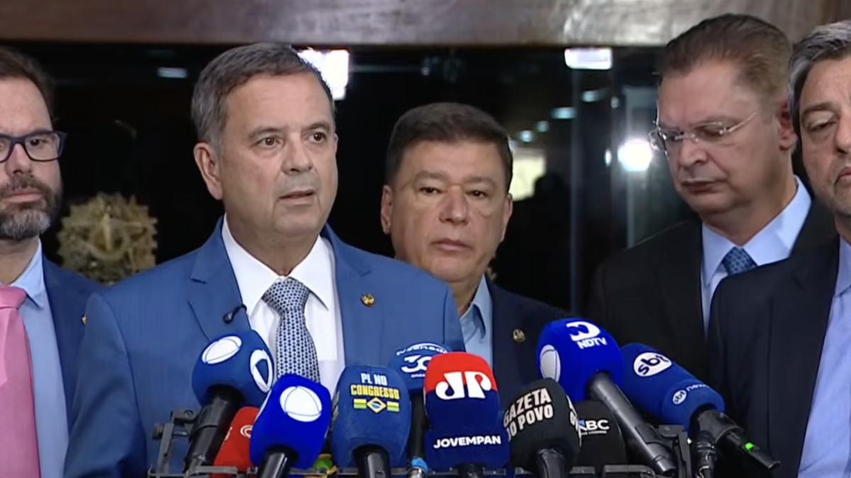 Oposição articula regra para destravar impeachment de ministros do STF