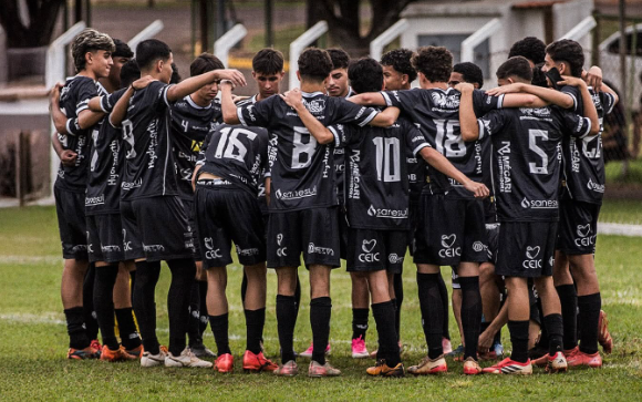 Estadual Sub-17 chega à 5ª rodada com disputa acirrada pela liderança dos grupos