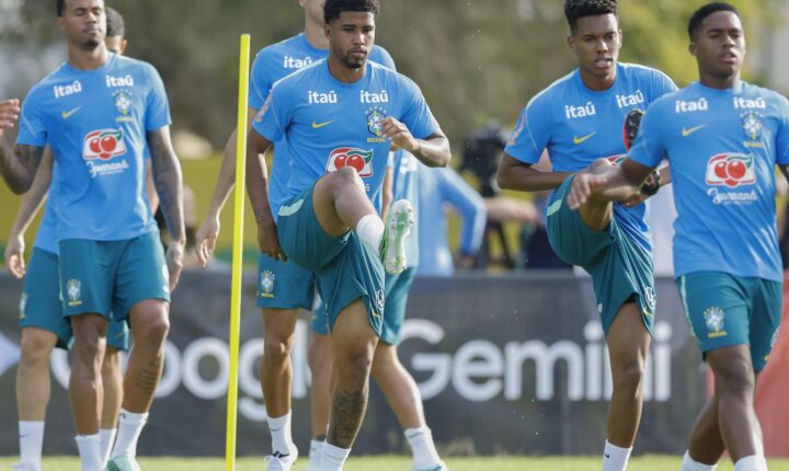 Seleção: Ancelotti comanda 1º treino com grupo completo na Austrália