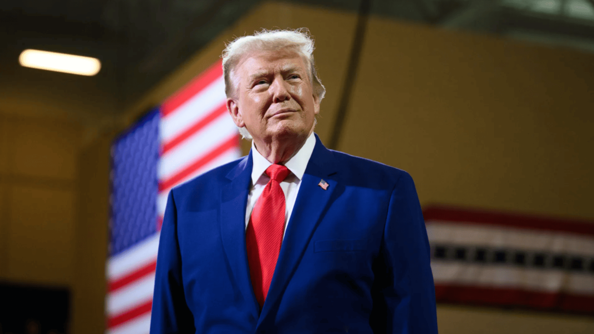 Após banir veículos de imprensa, Casa Branca lança a “Trump TV”