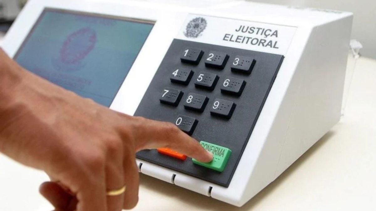 5 nomes lideram corrida ao Senado pelo PR, diz Real Time Big Data