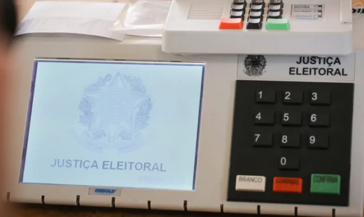Eleições 2026: saiba a ordem dos votos na urna eletrônica
