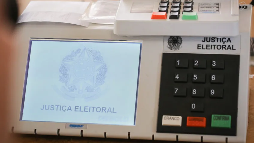 Eleições 2026: saiba a ordem dos votos na urna eletrônica