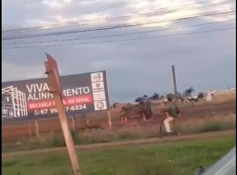 VÍDEO: Viatura capota durante treinamento do Curso de Operações Ambientais em Dourados
