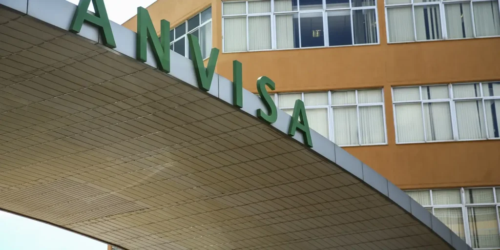 Anvisa proíbe publicidade irregular de suplementos alimentares