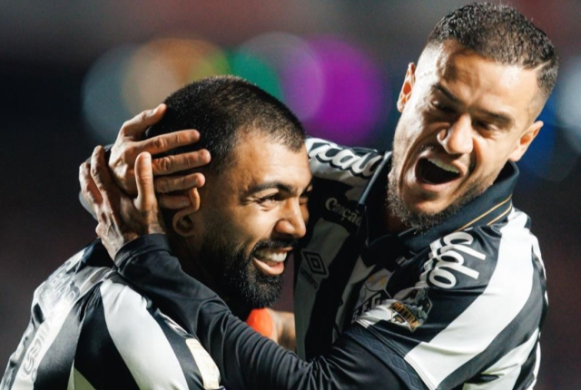 Gabigol marca duas vezes na virada do Santos sobre o São Paulo no Morumbis
