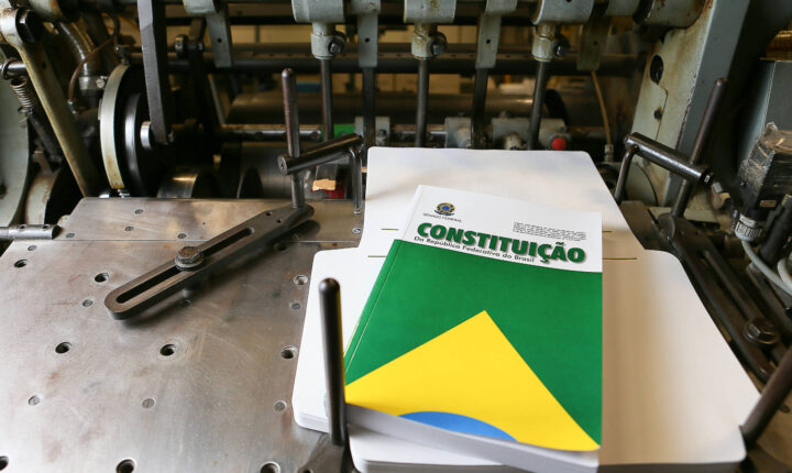 Nem emenda constitucional pode revogar reforma tributária, dizem criadores do projeto