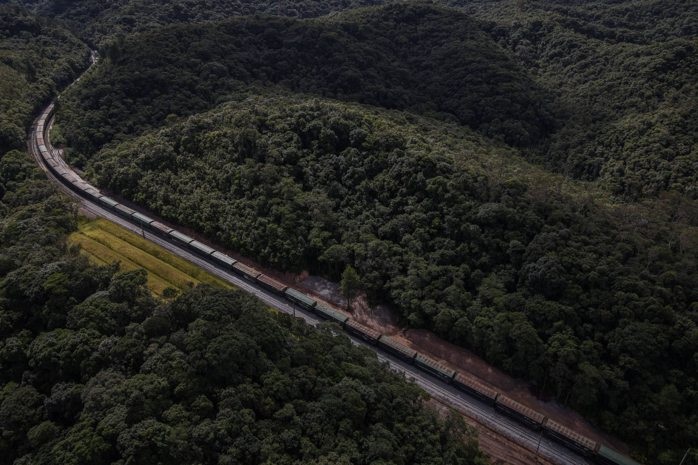Setor de infraestrutura vê pouca mudança com Lula ou Flávio Bolsonaro e cobra juros menores