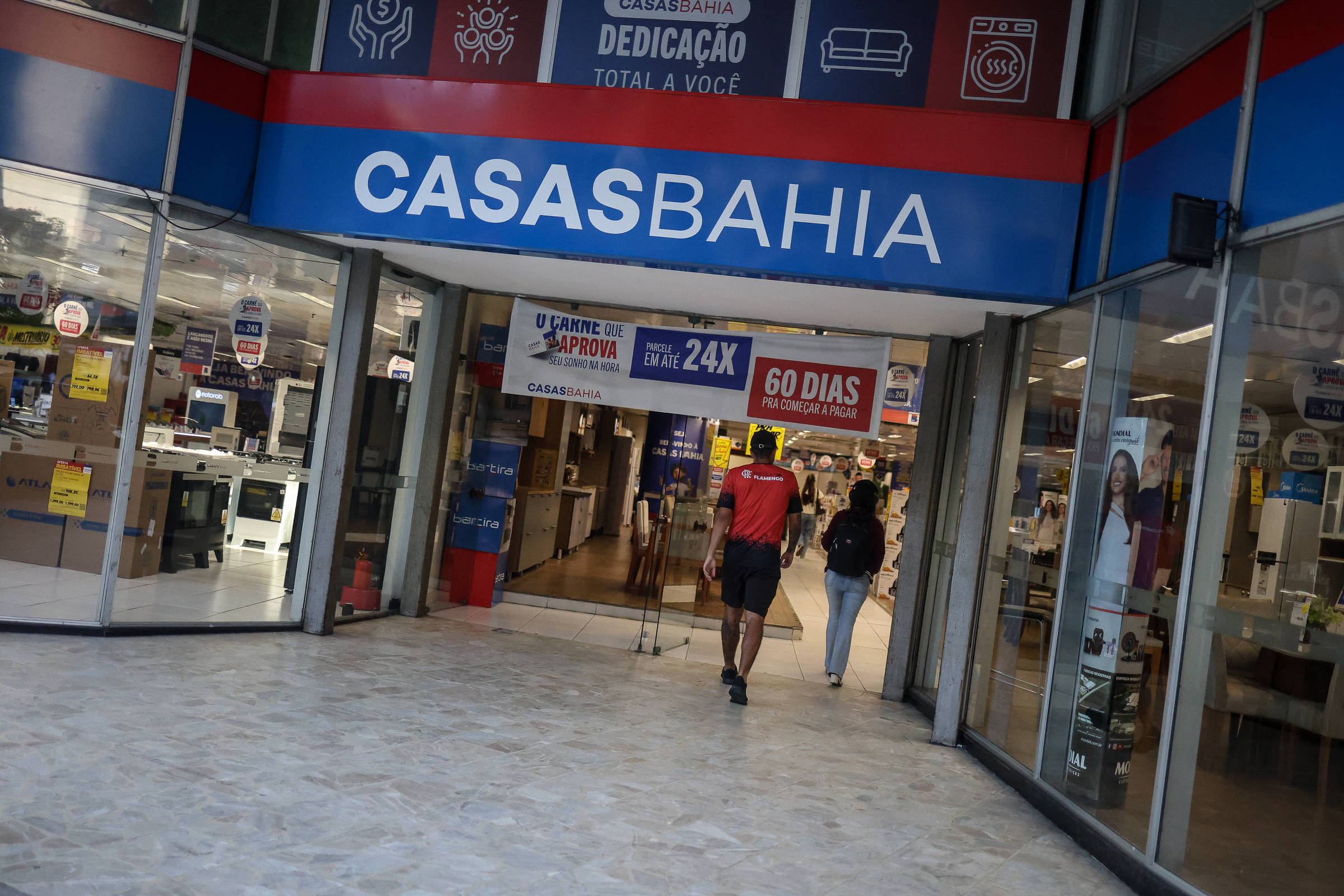 Perícia aponta queda de 35% nas vendas digitais da Casas Bahia e redução de estoques