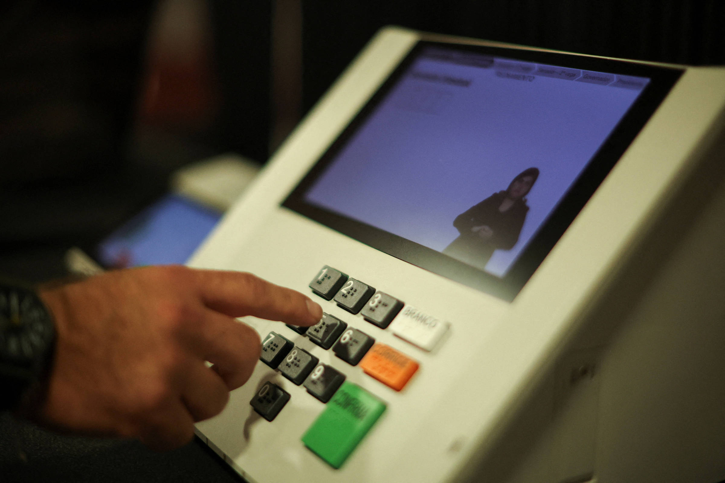 Ferramentas e conteúdos da Folha ajudam leitor a avaliar candidatos no pleito de 2026