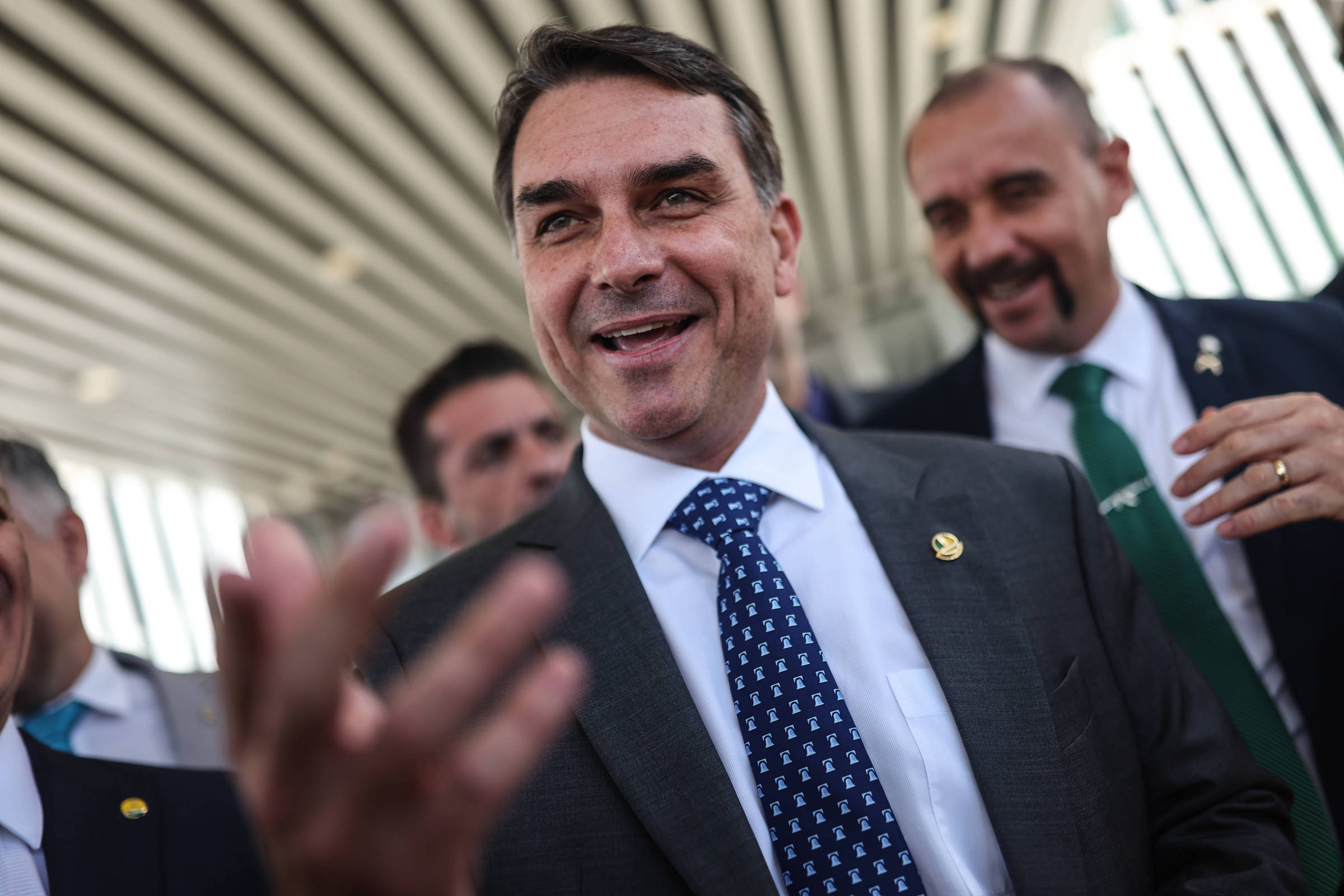 Trajetória pessoal e política de Flávio Bolsonaro, candidato à Presidência em 2026