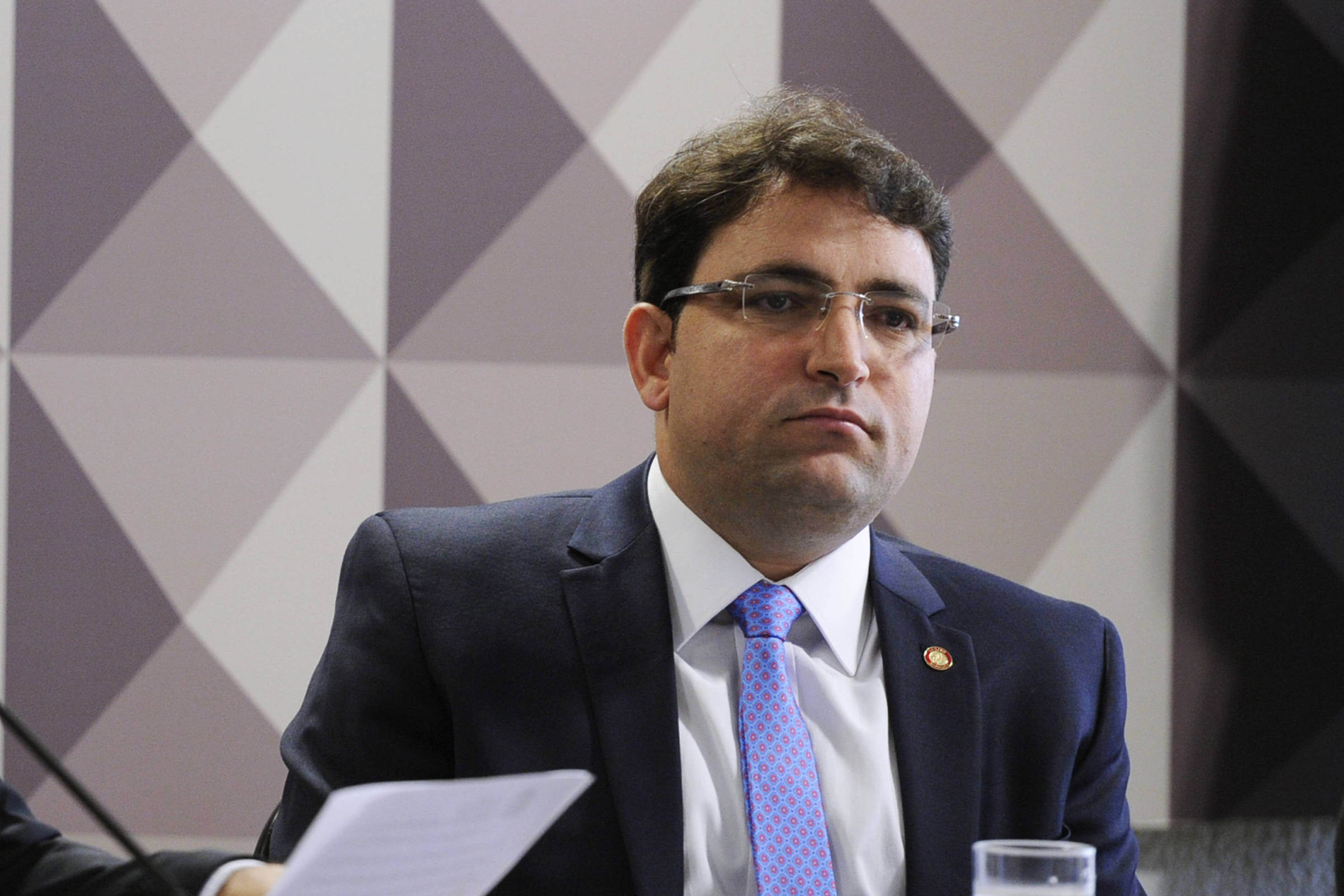 Advogado investigado por lavagem com bets adquiriu instituição de pagamento alvo de acusações de calote no Rio