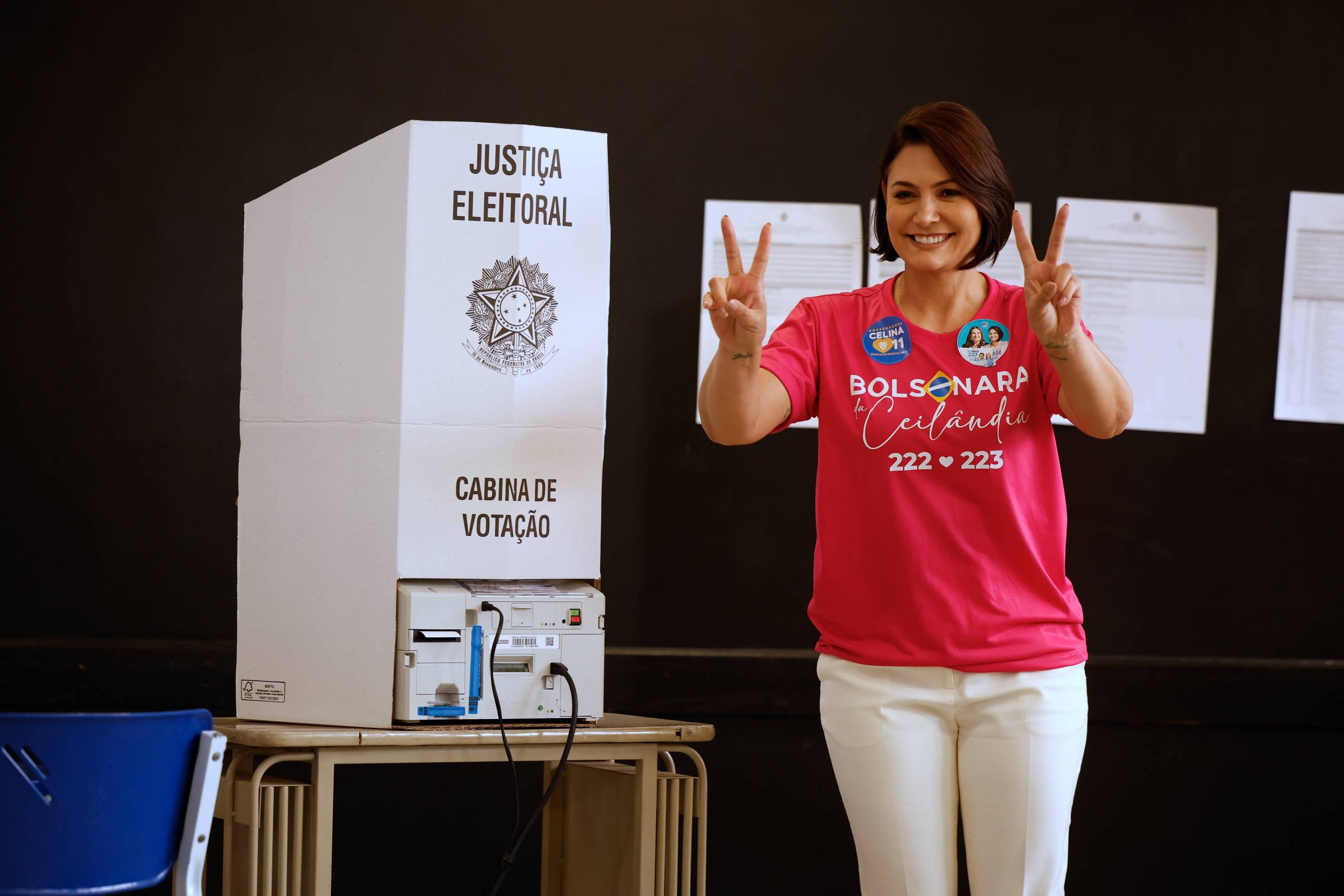 Michelle Bolsonaro articula viagem ao Amazonas para apoiar candidata do PL no segundo turno