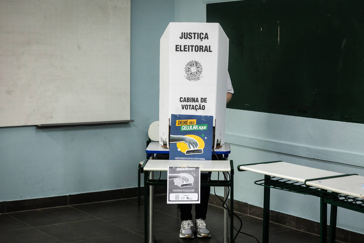 A hora e a vez dos eleitores independentes no segundo turno de 2026