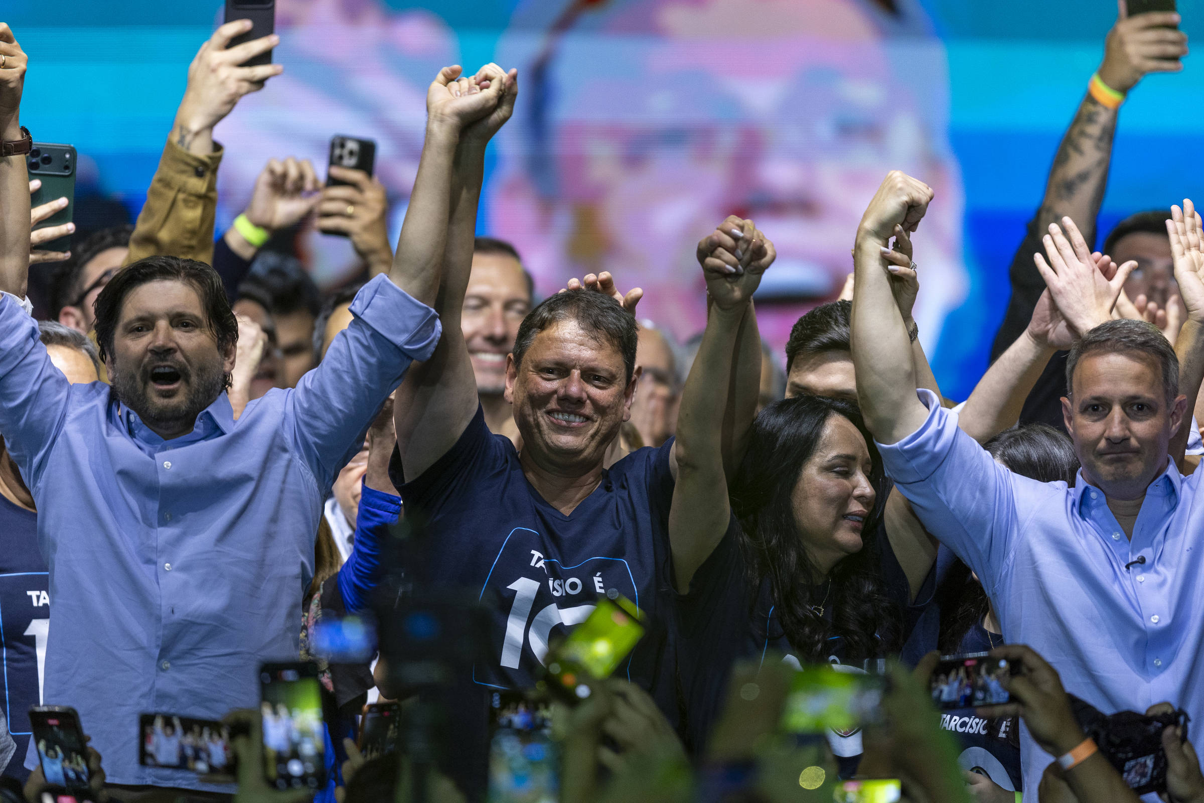 Estrategistas comemoram votações recorde de Tarcísio, Derrite e Prado em São Paulo