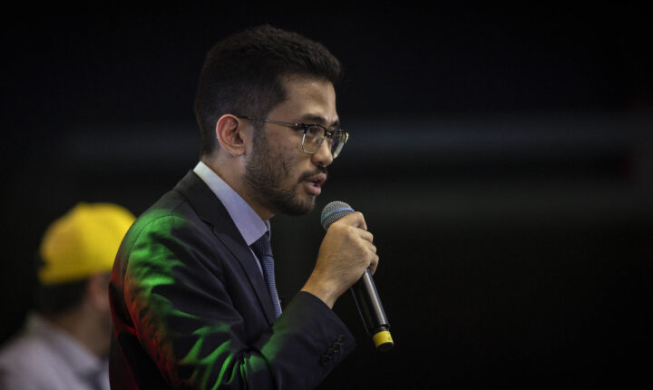 Deputado Kim Kataguiri renega promessa de renúncia após votação de Renan Santos