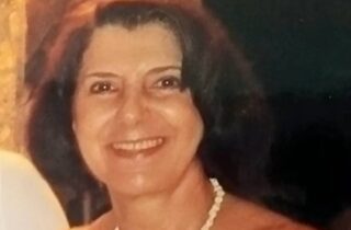Educadora que marcou a vida profissional e política com solidariedade morre aos 80 anos