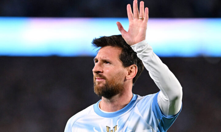 Em lágrimas, Lionel Messi e torcida argentina se despedem da camisa 10 em Buenos Aires