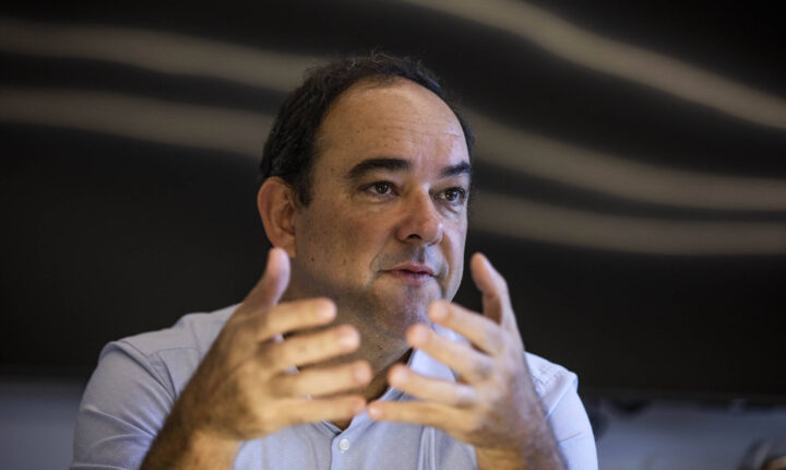 Empresários se mobilizam no Congresso e alertam senadores sobre riscos do fim da escala 6×1