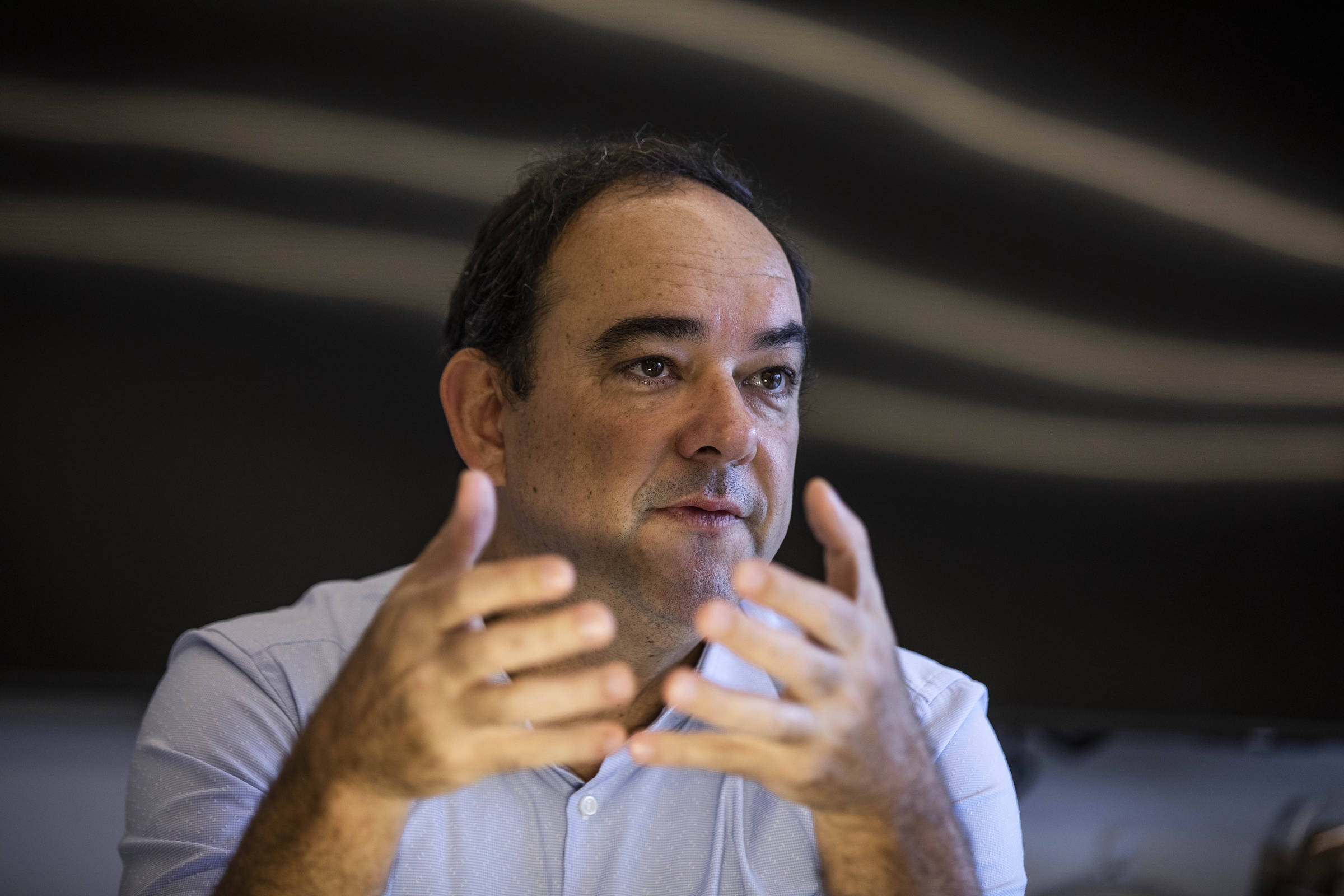 Empresários se mobilizam no Congresso e alertam senadores sobre riscos do fim da escala 6×1
