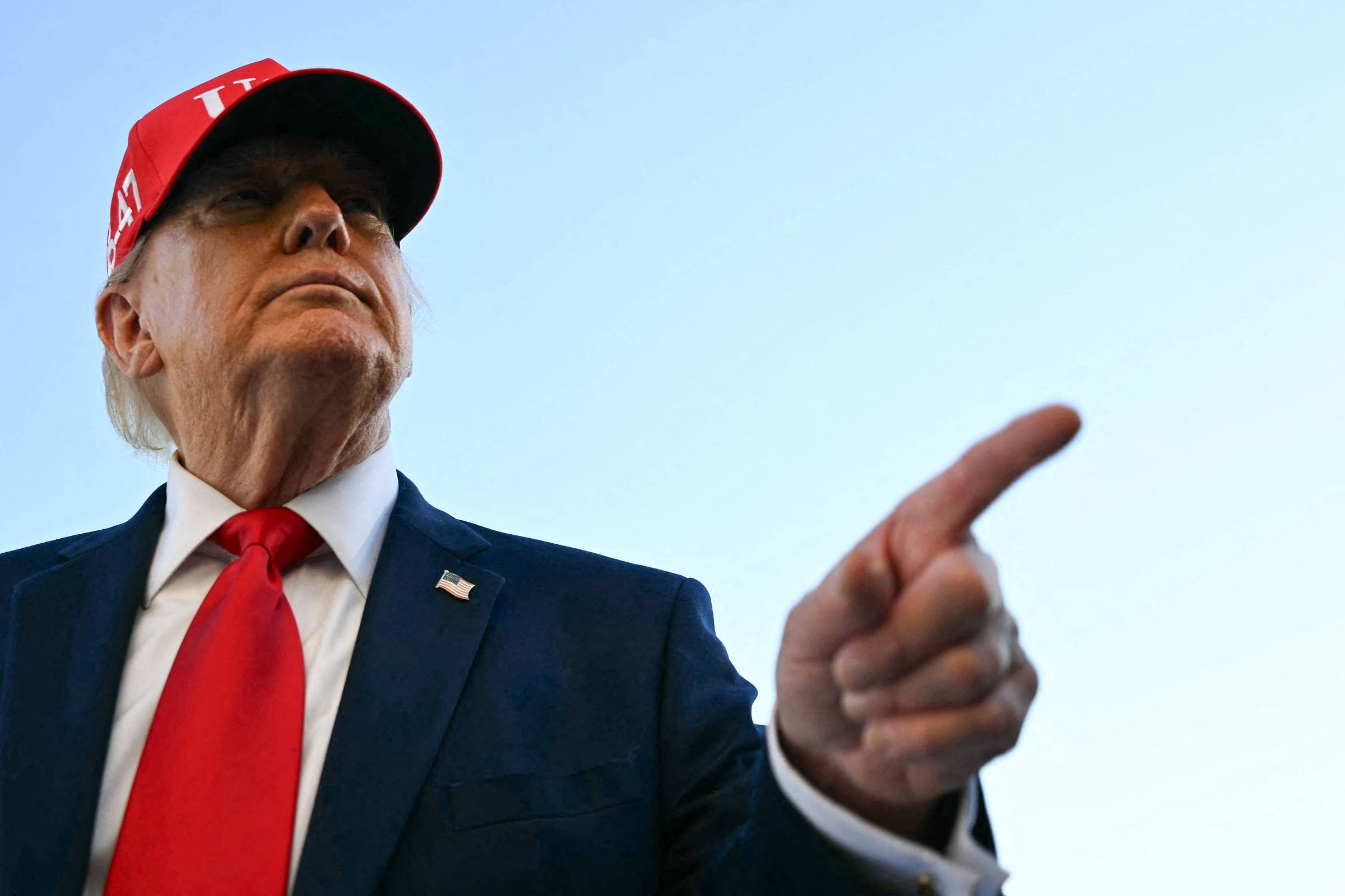 Será uma ótima empresa, diz Donald Trump sobre fusão entre Paramount e Warner