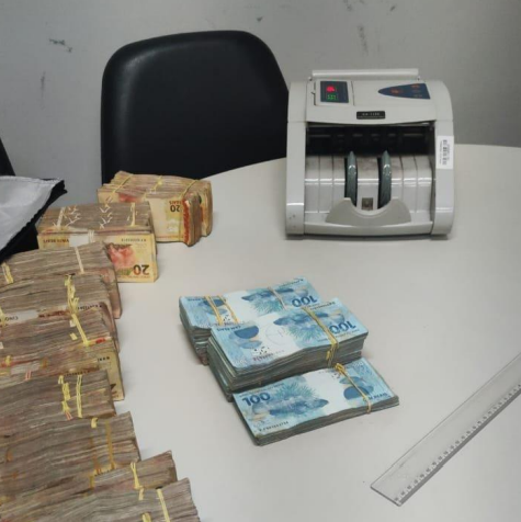 Empresário é liberado em Minas Gerais após ser flagrado com R$ 870 mil em dinheiro vivo