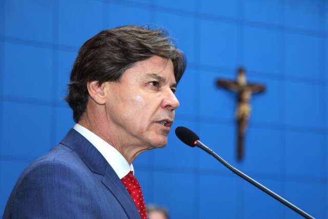 Paulo Duarte defende emprego e controle dos gastos em novo mandato