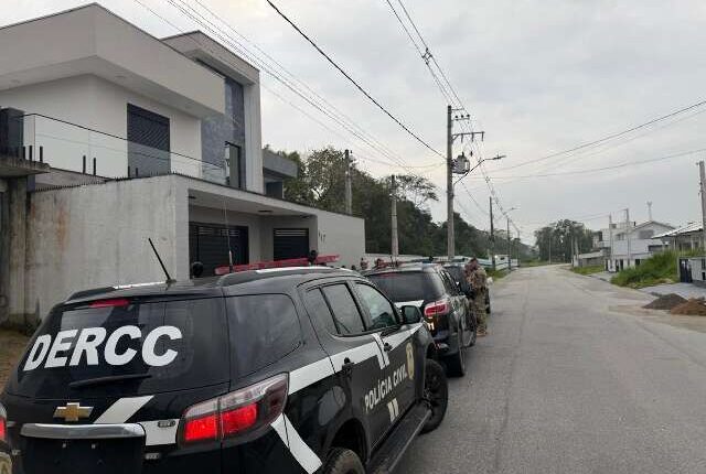 Operação policial prende nove suspeitos de desviar R$ 655 mil de banco em Campo Grande
