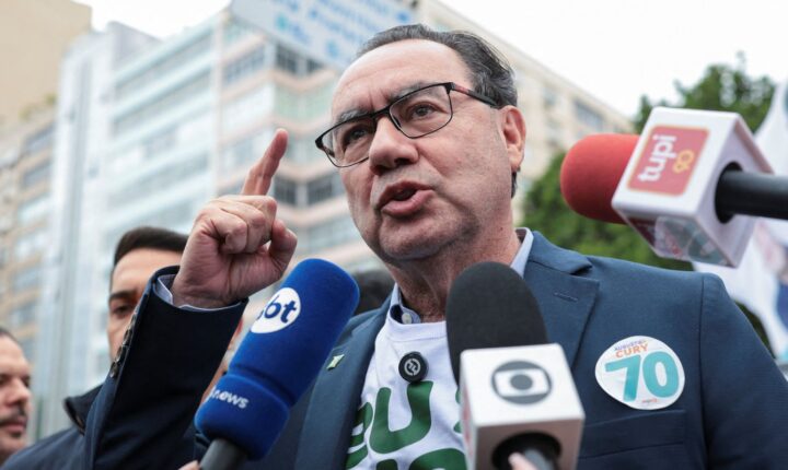 Terceiro colocado na disputa presidencial, Augusto Cury declara que ficará em silêncio no segundo turno