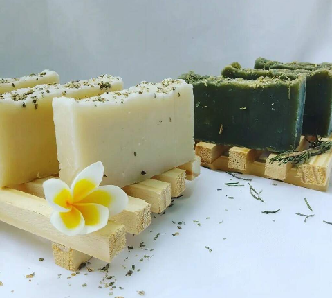 Perfumes, sabonetes e xampus poderão ter fabricação artesanal