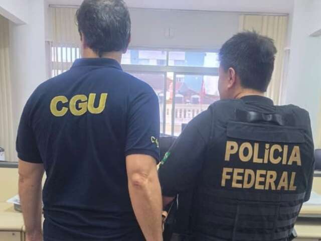 Operação Res Publica da Polícia Federal cumpre mandado em Campo Grande por fraude na venda de veículos da União