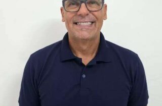 Educação não é produto: é formação para a vida